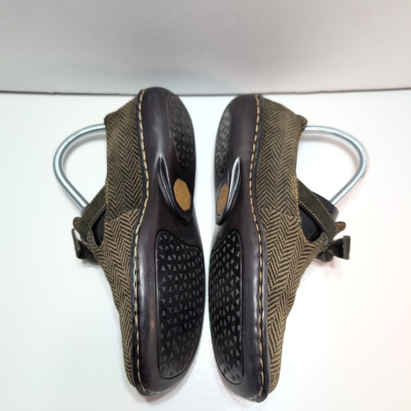BORN Herrigbone Leather Velvet Suede Slip On Flats Women's 7.5 - Picture 4 of 9